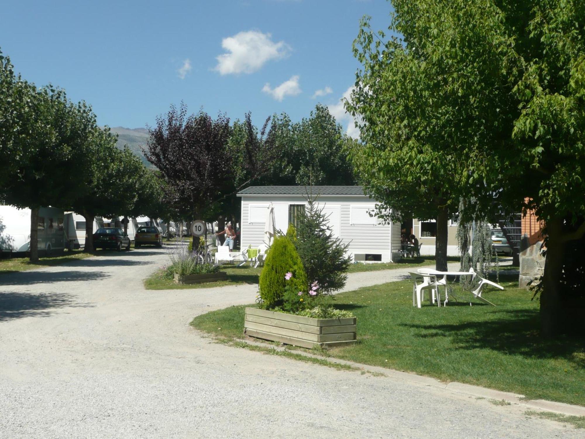 Camping Mas Piques Bourg-Madame Exterior photo